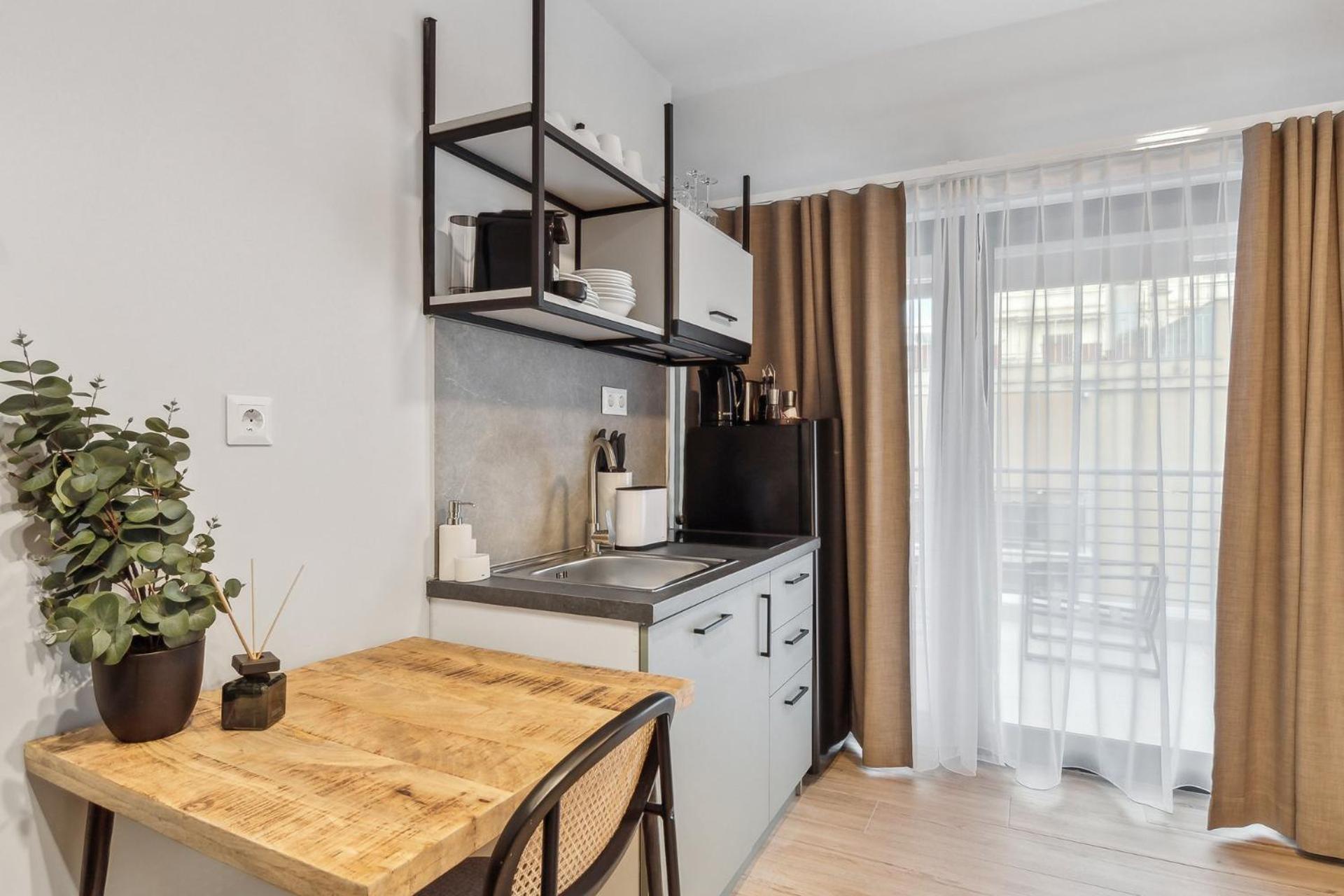 Limehome Athens Solonos City Center Exteriér fotografie