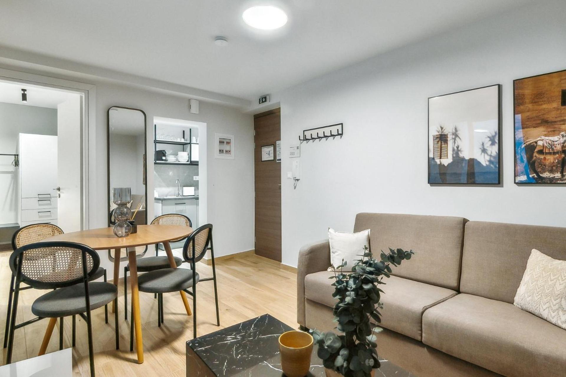 Limehome Athens Solonos City Center Exteriér fotografie